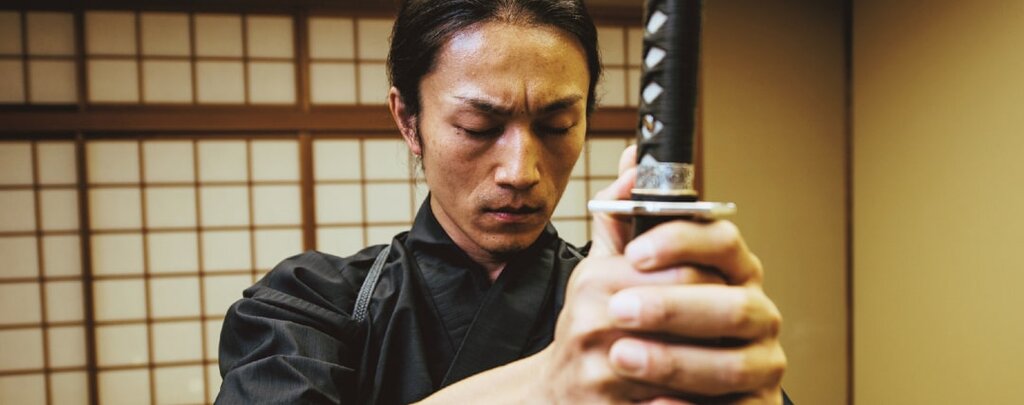 Symbolik und Tradition des Katanas
