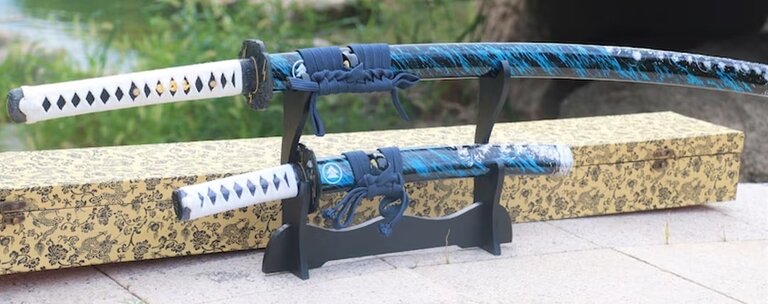 Ein japanisches Katana ausstellen